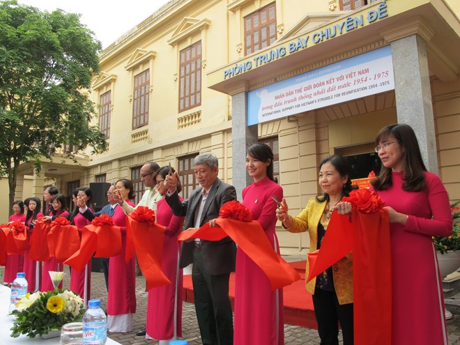 មិត្តភក្តិអន្តរជាតិសាមគ្គីគាំទ្រវៀតណាមក្នុងការតស៊ូឯកភាពប្រទេសជាតិ